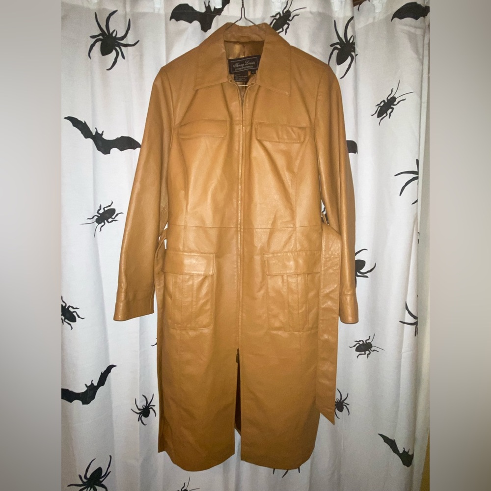Terry Lewis Classic Luxuries Leather Women’s Coat